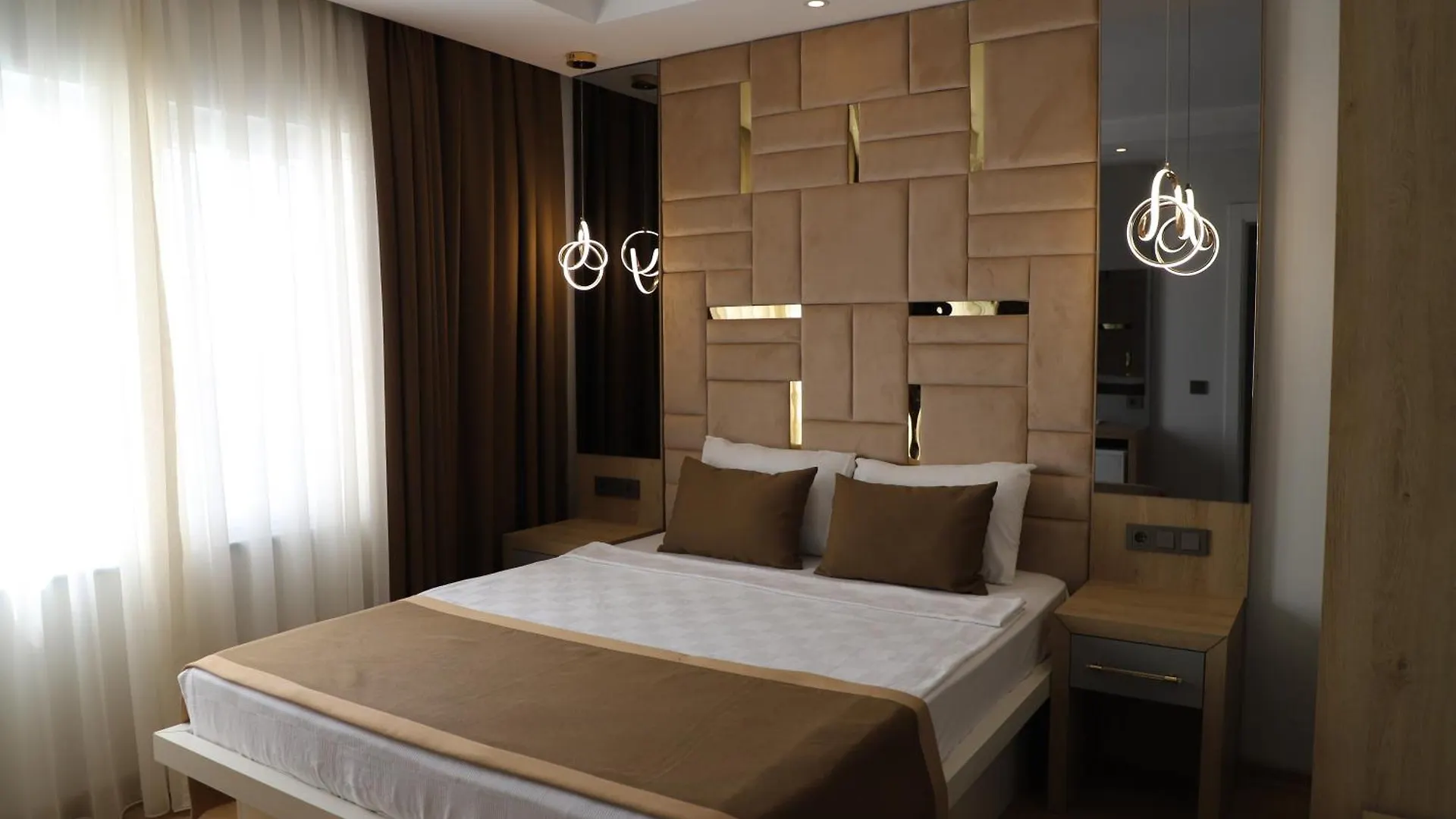 אנטליה Lara Garden Hotel