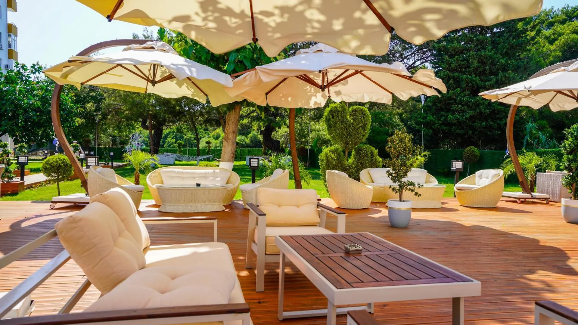 אנטליה Lara Garden Hotel