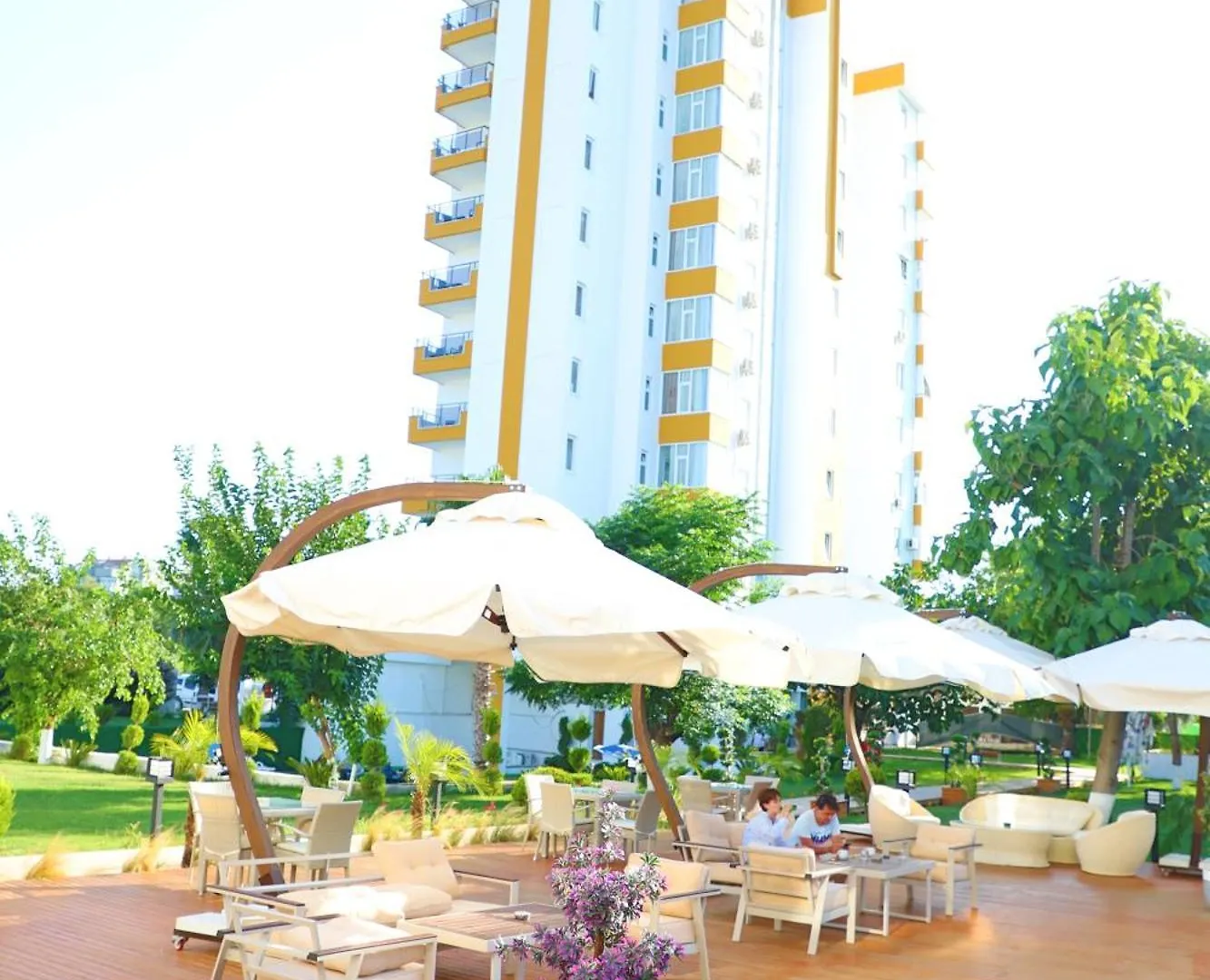**  אנטליה Lara Garden Hotel טורקיה