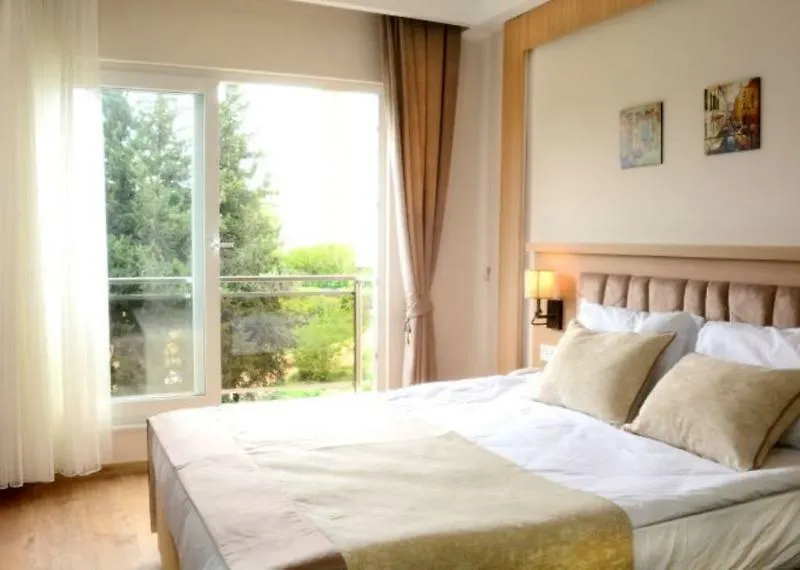 אנטליה Lara Garden Hotel