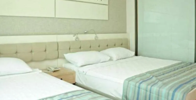 אנטליה Lara Garden Hotel 2*,  טורקיה